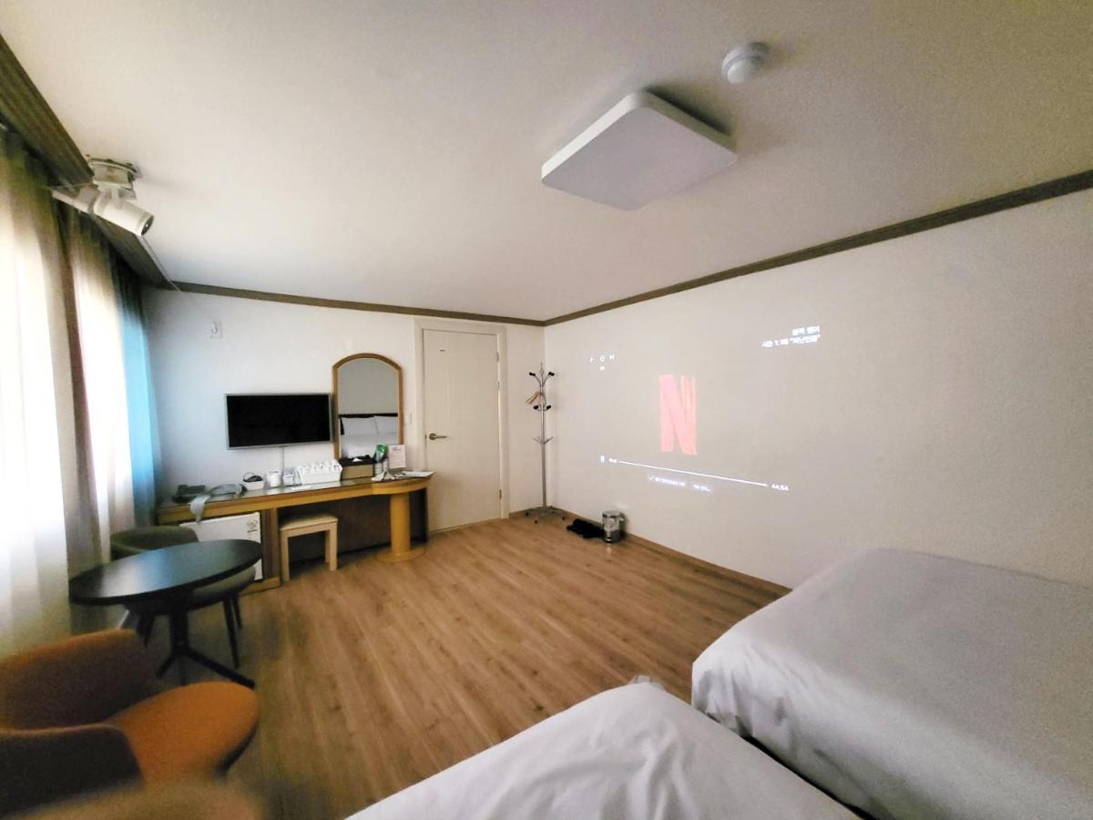 Top Island Hotel 済州市 エクステリア 写真